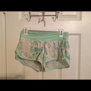 Lululemon run speed short 4 way stretch!